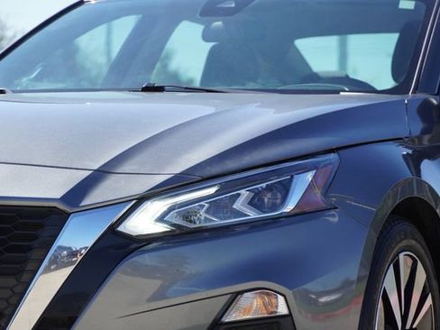 Used 2022 Nissan Altima 2.5 SV FWD image 4