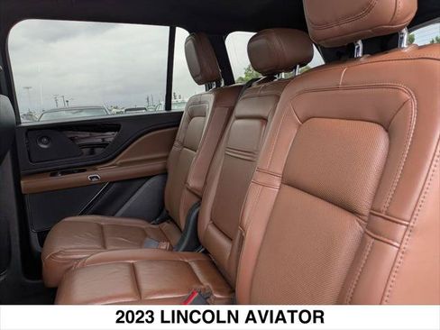 Certified 2023 Lincoln Aviator Reserve RWD image 23