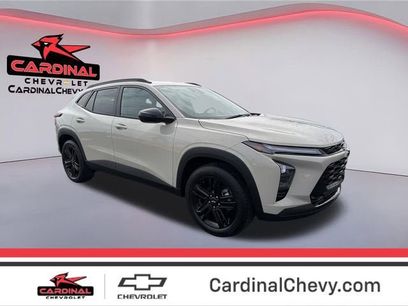 New 2026 Chevrolet Trax ACTIV w/ Sunroof Package