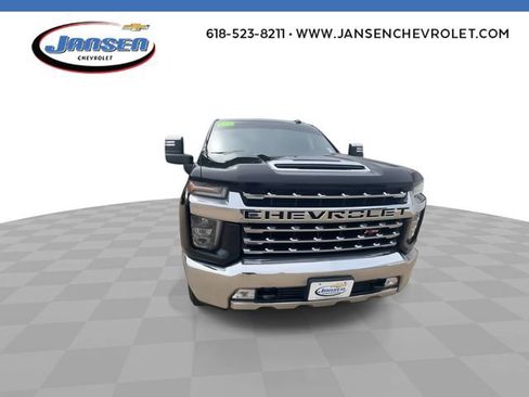 Used 2020 Chevrolet Silverado 2500 LTZ AWD/4WD image 3