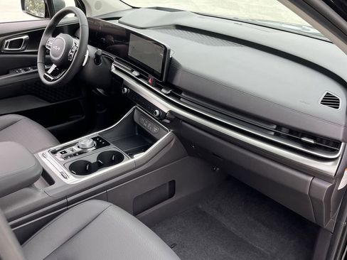 New 2026 Kia Carnival SX Prestige FWD image 30