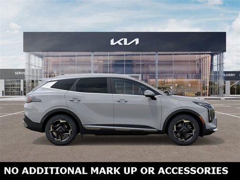 New 2026 Kia Sportage EX image 7
