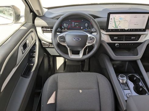 New 2026 Ford Explorer Active image 18