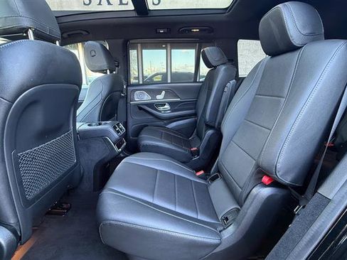 Used 2023 Mercedes-Benz GLS 450 4MATIC w/ AMG Line Exterior image 16