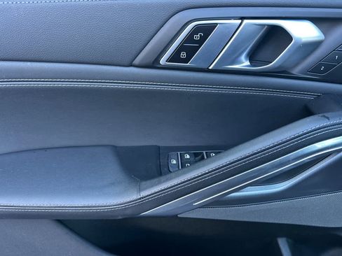 Certified 2023 BMW X6 xDrive40i w/ M Sport Package image 14