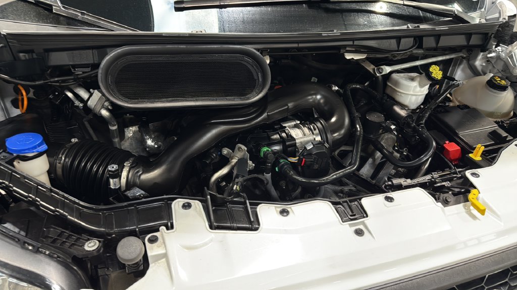 Used 2024 Ford Transit 250 148 High Roof AWD w/ Load Area Protection Package image 29
