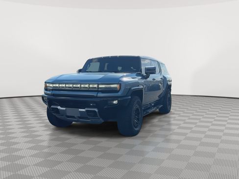 Used 2024 GMC Hummer EV 3X w/ Omega Edition AWD/4WD image 4
