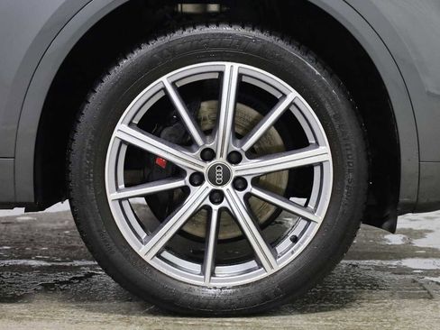 Used 2023 Audi SQ5 Premium Plus w/ Premium Plus Package image 12