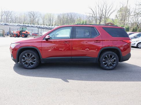 Used 2019 Chevrolet Traverse RS w/ LPO, Floor Liner Package AWD/4WD image 4