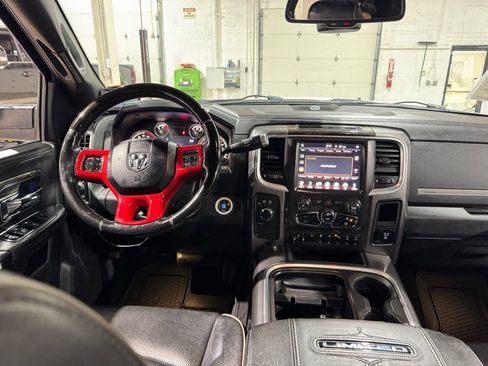 Used 2016 RAM 2500 Limited image 10