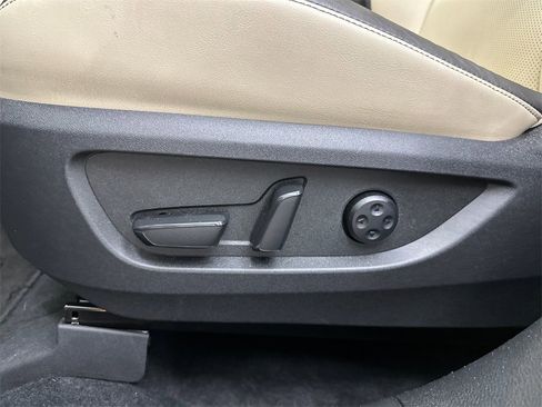 Used 2022 INFINITI QX50 Luxe image 10