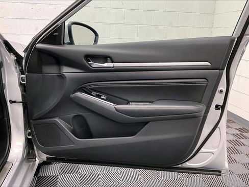 Certified 2022 Nissan Altima 2.5 SL image 24