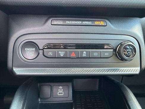 Used 2025 Ford Bronco Sport Big Bend w/ Convenience Package AWD/4WD image 28