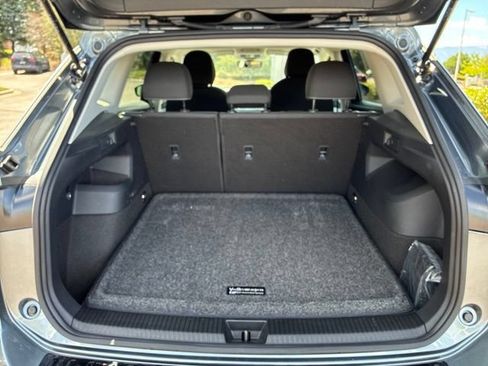 Certified 2025 Volkswagen Tiguan S AWD/4WD image 8