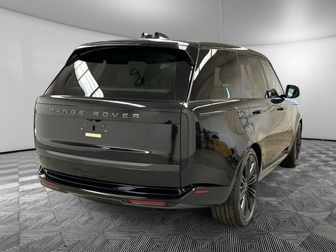 New 2026 Land Rover Range Rover SE image 5