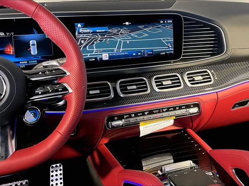 New 2026 Mercedes-Benz GLS 63 AMG 4MATIC image 8