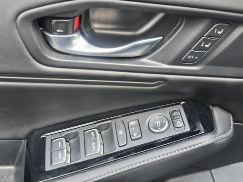 Used 2024 Honda Accord Touring image 17