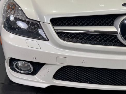 Used 2009 Mercedes-Benz SL 550 image 3