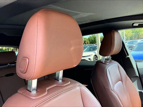 Certified 2023 Audi Q8 Premium AWD/4WD image 22
