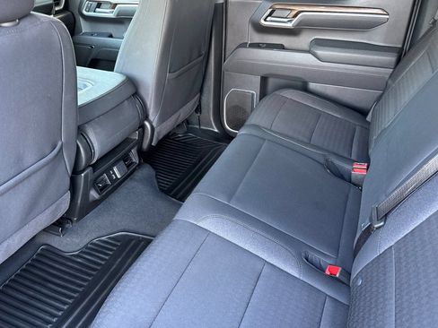 Certified 2025 Chevrolet Silverado 1500 LT RWD image 13