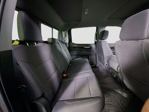 Used 2024 Chevrolet Silverado 1500 LT w/ Convenience Package II image 29