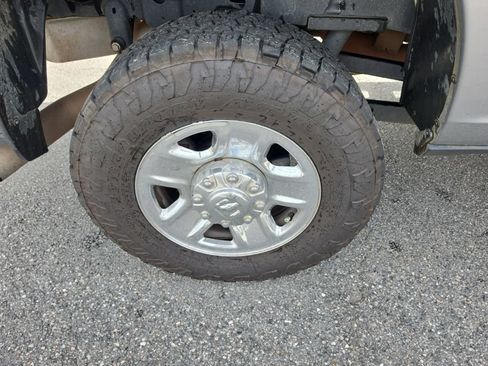 Used 2019 RAM 2500 Tradesman AWD/4WD image 10