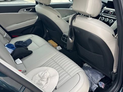 Used 2023 Genesis G70 2.0T w/ Sport Prestige Package RWD image 17