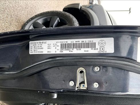 Used 2019 RAM 1500 Classic Warlock image 19