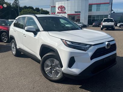 New 2025 Toyota RAV4 XLE