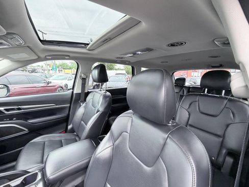 Used 2021 Kia Telluride S AWD/4WD image 20
