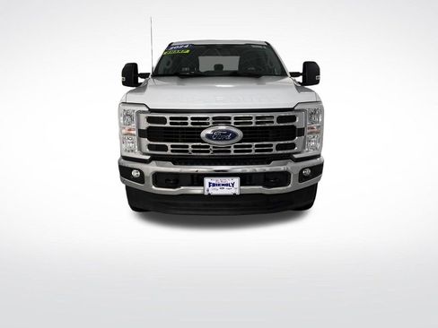 Used 2024 Ford F350 XLT w/ FX4 Off-Road Package AWD/4WD image 9
