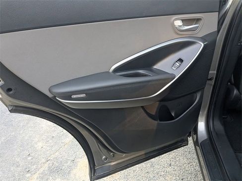 Used 2018 Hyundai Santa Fe Sport w/ 2.4L Value Package 02 image 26