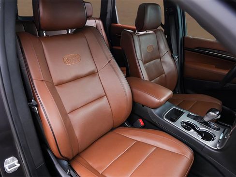 Used 2021 Jeep Grand Cherokee Overland image 30