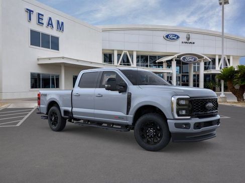 New 2026 Ford F350 Lariat w/ Black Appearance Package AWD/4WD image 7