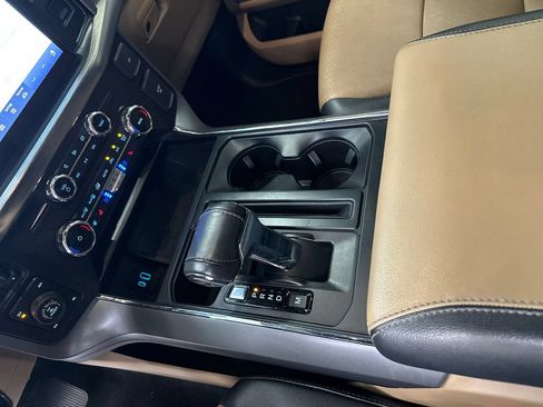 Used 2022 Ford F150 Lariat w/ Equipment Group 502A High AWD/4WD image 32