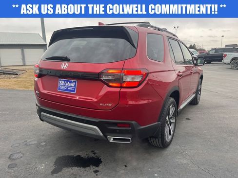Used 2024 Honda Pilot Elite image 4
