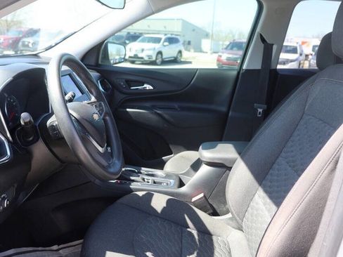 Used 2019 Chevrolet Equinox LT AWD/4WD image 13