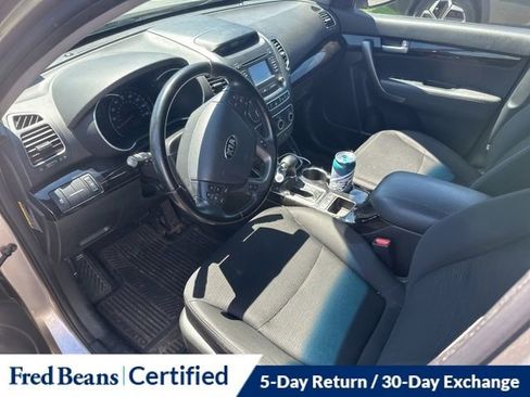 Used 2015 Kia Sorento LX FWD image 16