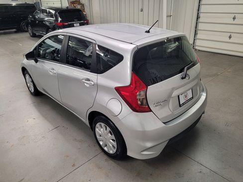 Used 2018 Nissan Versa Note S image 5