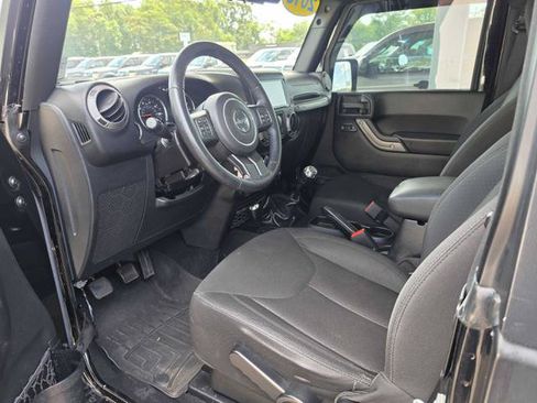 Used 2016 Jeep Wrangler Sport w/ Quick Order Package 23S AWD/4WD image 12