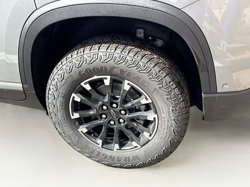 New 2026 Chevrolet Traverse Z71 w/ Enhanced Driving Package image 35