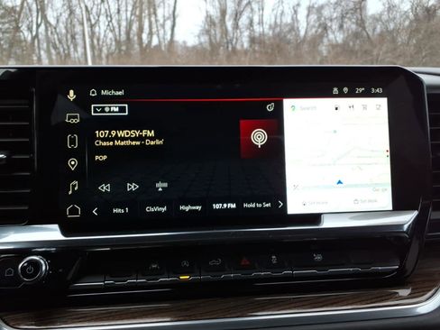 Certified 2025 GMC Sierra 1500 Elevation image 18