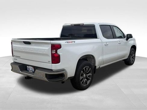 Used 2023 Chevrolet Silverado 1500 LT AWD/4WD image 3