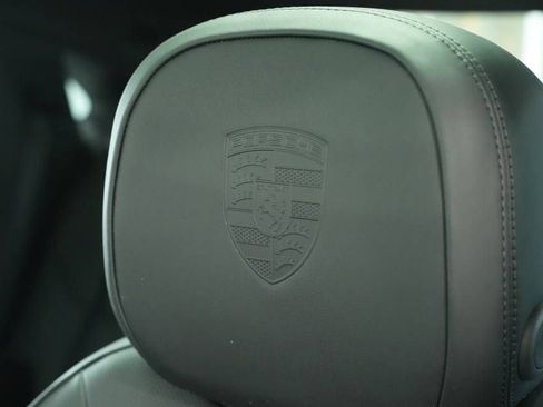 New 2026 Porsche Cayenne Coupe image 34