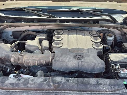 Used 2022 Toyota 4Runner Limited image 30