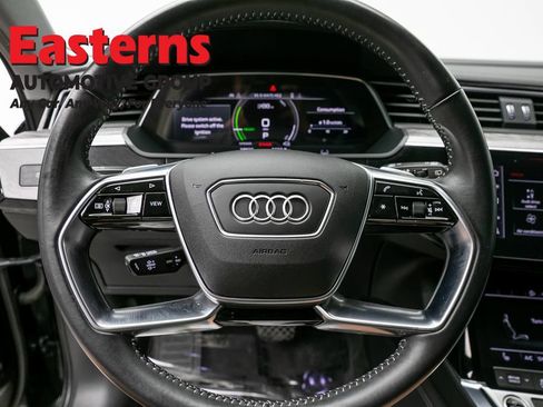Used 2021 Audi e-tron Premium w/ Convenience Plus Package AWD/4WD image 10