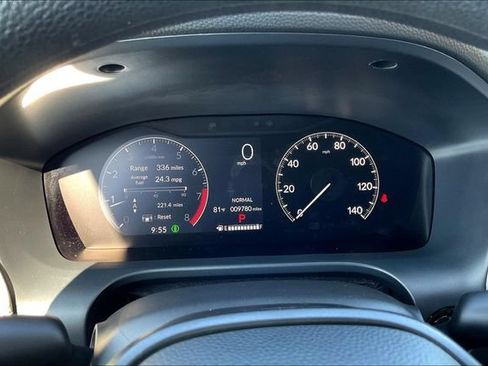 Used 2026 Honda HR-V LX image 15