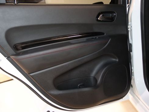 Used 2025 Dodge Durango GT AWD/4WD image 51