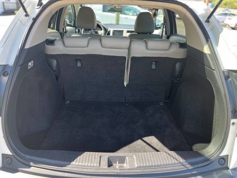 Used 2017 Honda HR-V EX image 19
