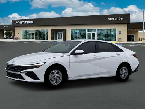 New 2026 Hyundai Elantra SE w/ Cargo Package image 2